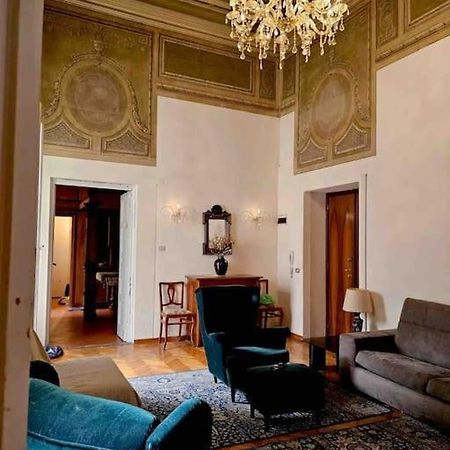 Appartamento Storico Nel Centro Florence Exterior photo